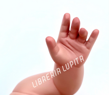 Niño Dios~Fina Calidad en Medidas: 6"{15cm}, 8"{20cm}, 12"{30cm}, 14"{35cm},18"{45cm}