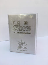 Biblia Latinoamericana de Bolsillo Primera Comunion sin Indices~Blanca & Forro {Estilo A}